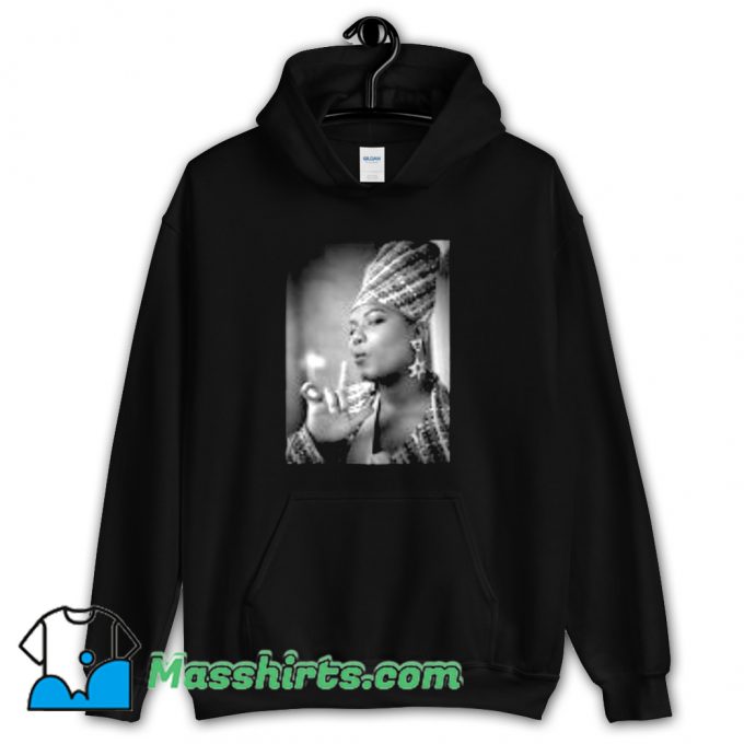 Cool Queen Latifah Hip Hop 1991 Hoodie Streetwear